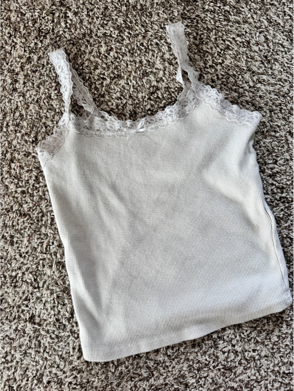 Vintage Hollister Women's Beige Lace Trim Tank Top XS
